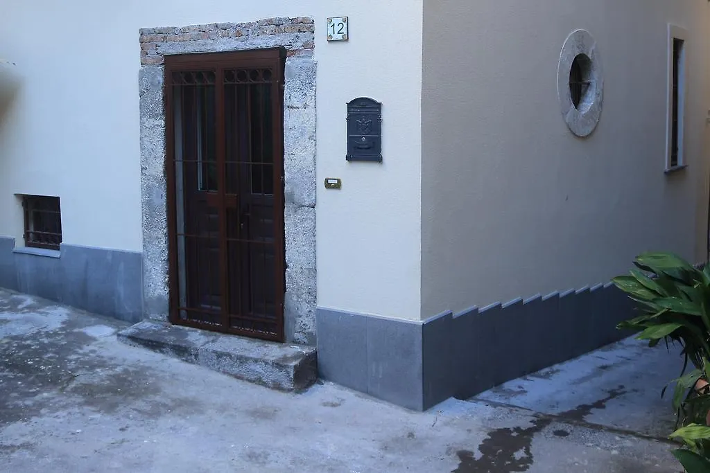A Casa Di Ludo - Apartments & Short Lets Catánia Italië